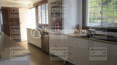 House and lot 出售 in Port Moresby K3,500,000