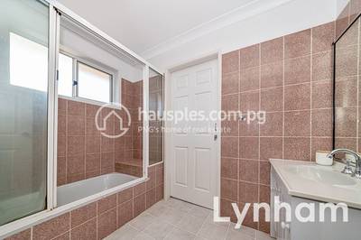 House and lot For Sale in Townsville & District K100,000