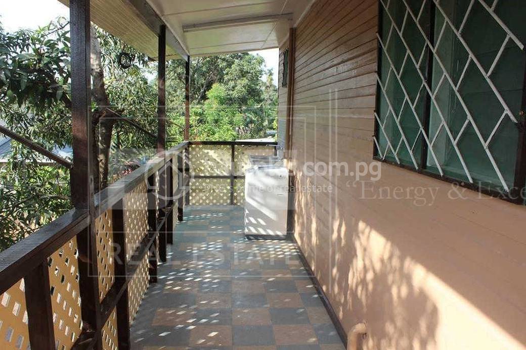 Duplex For Sale with 2 Parking Space