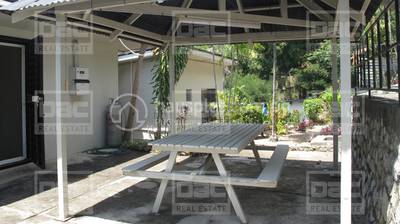 Town House and lot For Sale in Town