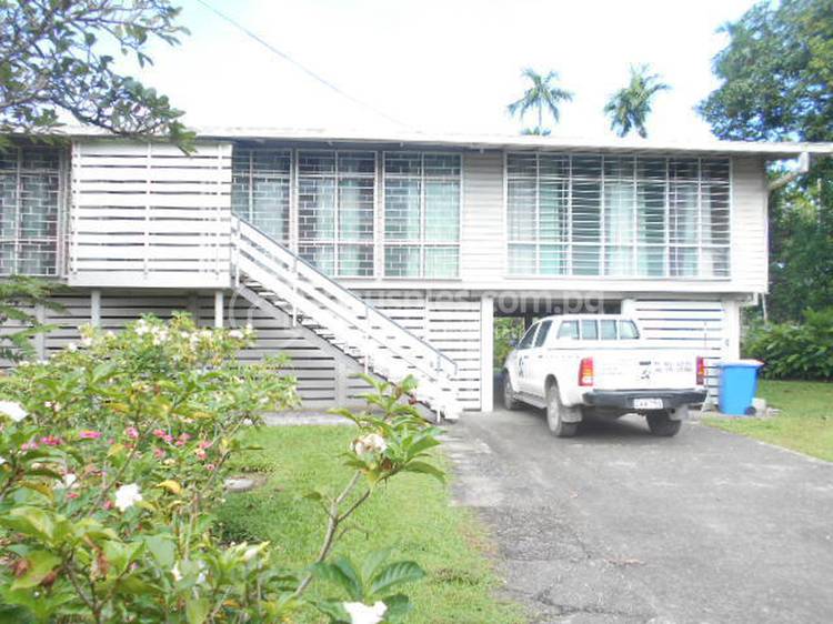 Ave and Kwila Road Eriku, Lae, Morobe Province House/Cassuarina, 莱城, 莱城, 莫罗贝省