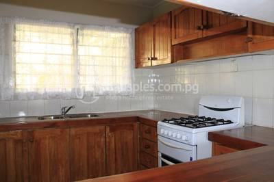 residential Townhouse for rent ใน Boroko รหัส 8612 13