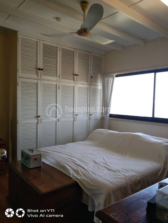 Gallery 01