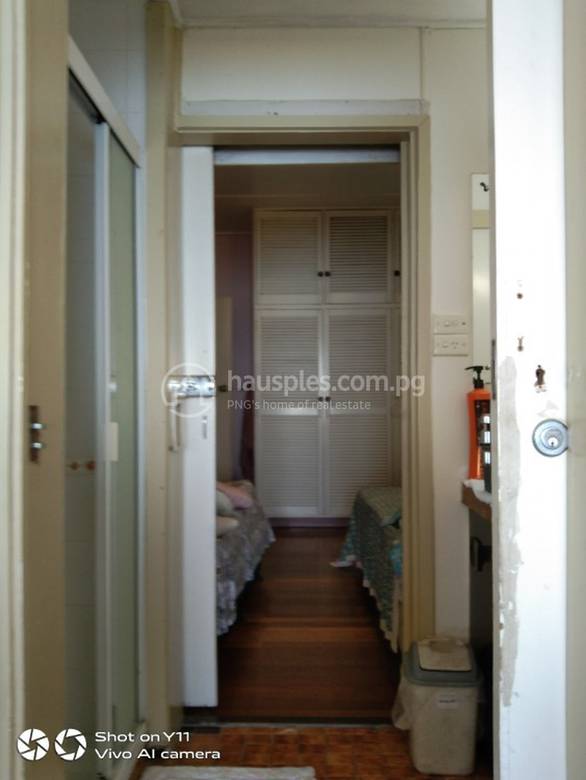 Gallery 01