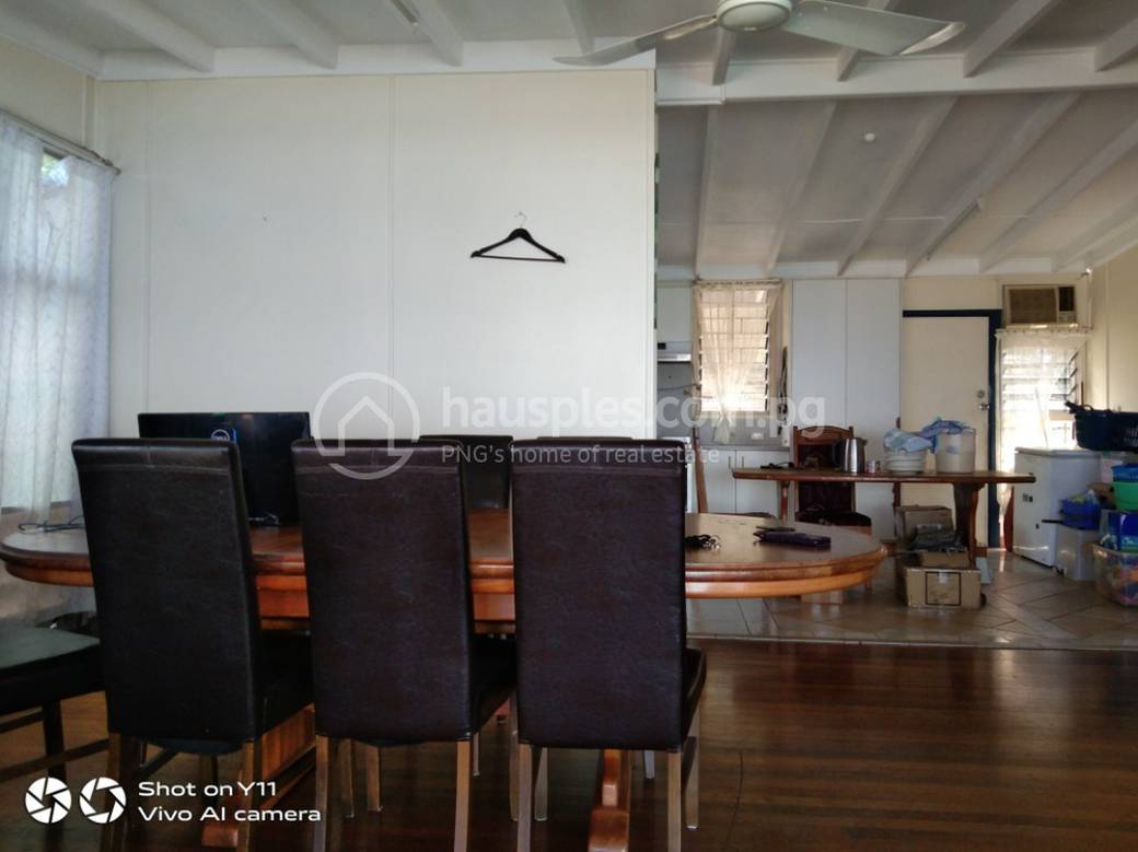 Gallery 01