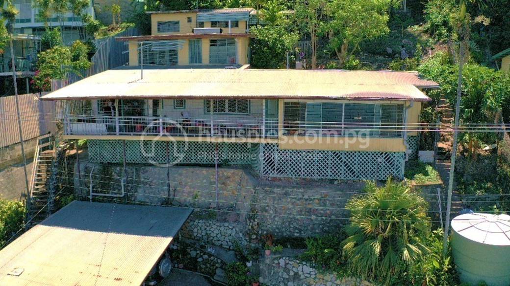 residential House for sale in Moresby Central ID 29404