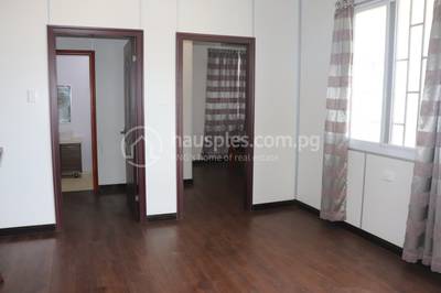 Apatmen Bilong Rentim with 2 Parking Space