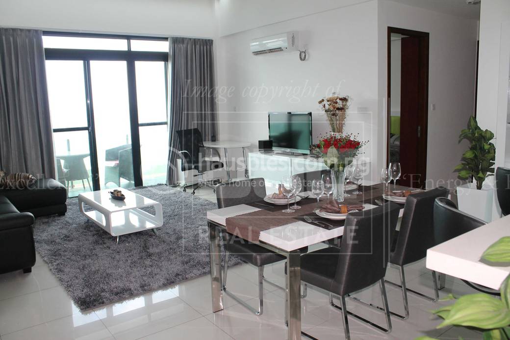 Apartment For Sale with 3 Parking Space