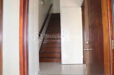 Townhouse For Rent with 2 Parking Space