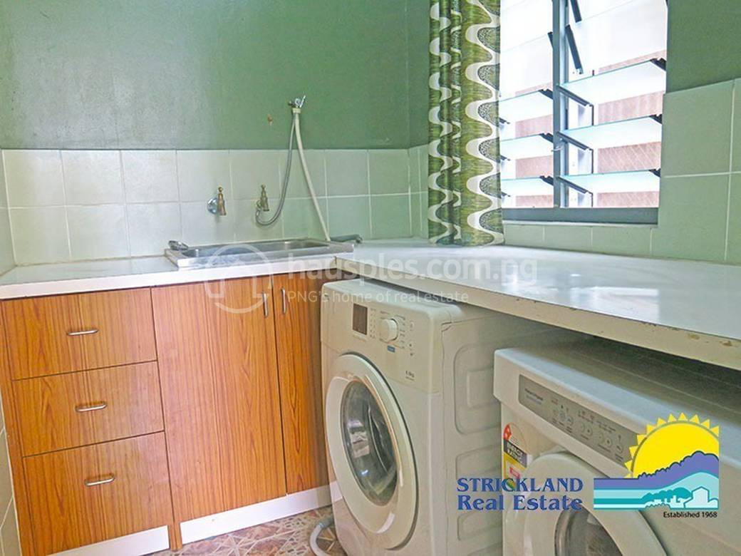 Apartment For Rent with 2 Parking Space