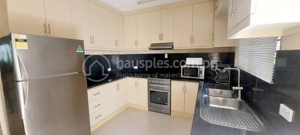 Apartment For Rent with 1 Parking Space