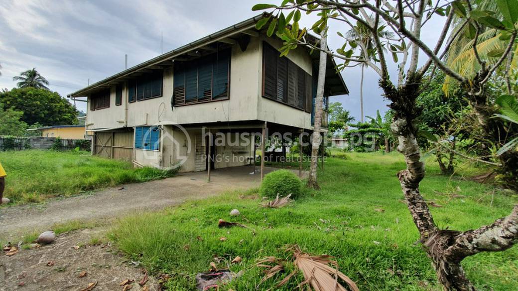 residential House for sale in Lae ID 29789
