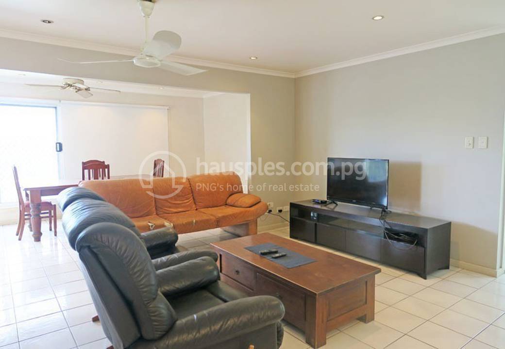 House and lot For Rent with 2 Parking Space