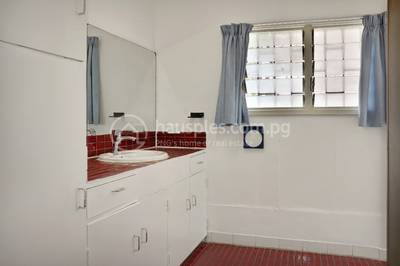 residential Apartment for rent ใน Gordons 5 รหัส 30032 8