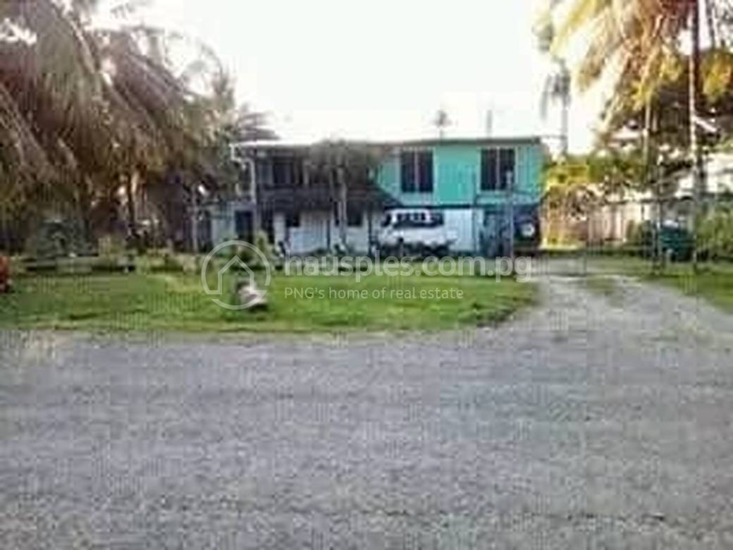 residential DuplexSemi-detached for sale in Wewak ID 30079