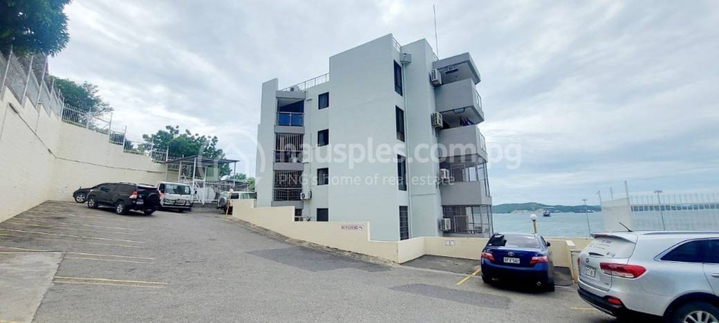 Apartment For Rent with 1 Parking Space