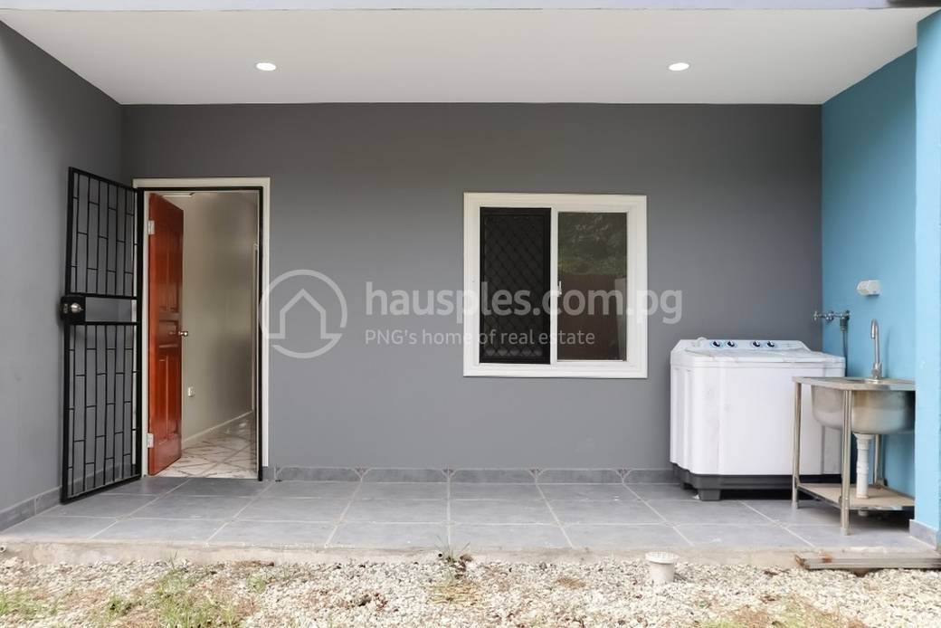 Logohu Units | Boroko | K1,700 Block of Units