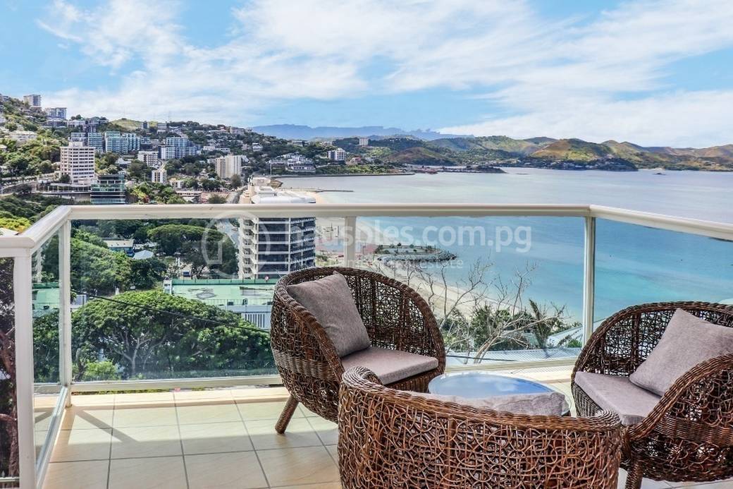 Paga Hill Apartments | Town | Apartment For Rent with 1 Parking Space