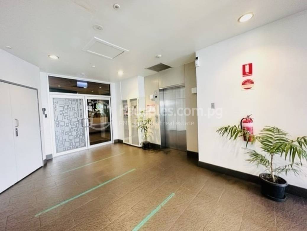 379 sqm Land Size Offices For Rent