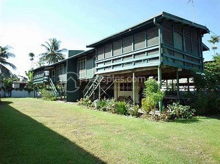 3 Bed, 1 Bath Duplex for Sale in Madang