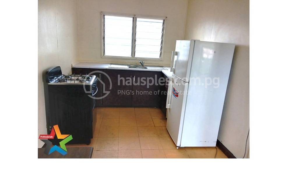 House and lot For Rent with 1 Parking Space