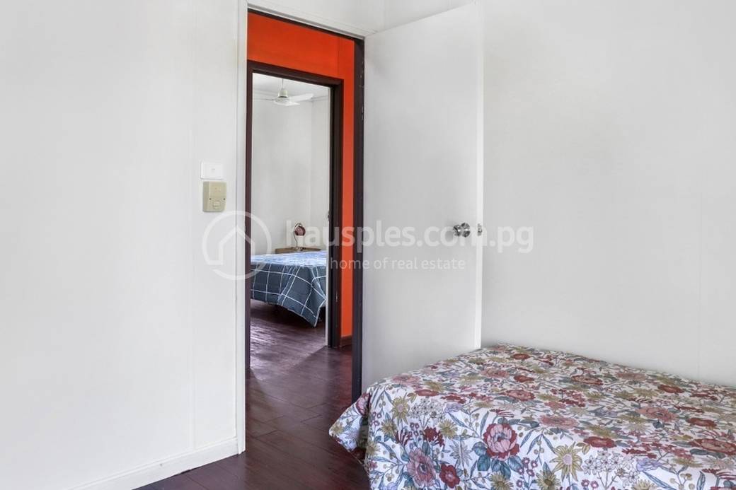 Gallery 01