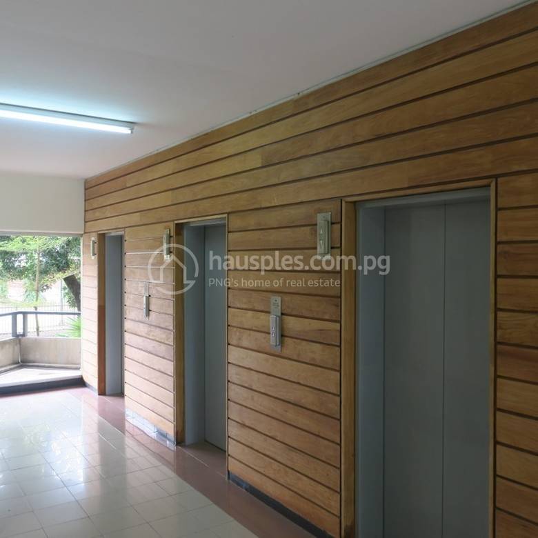 Gallery 01