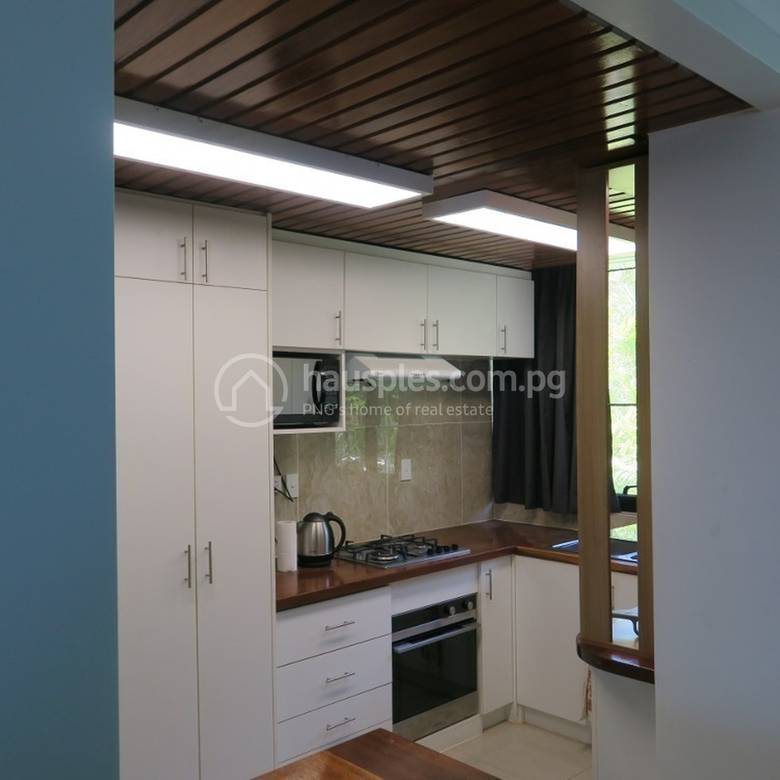 Gallery 01
