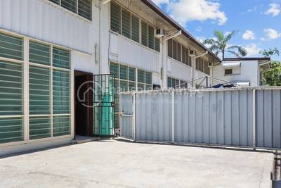 Apartment For Rent with 2 Parking Space