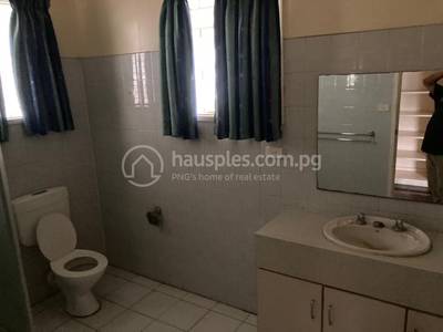 residential Townhouse for rent ใน Lae รหัส 30687 12