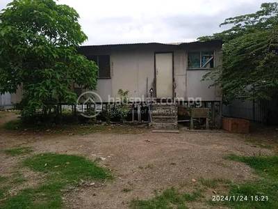 House and lot Bilong Salim with 3 Parking Space