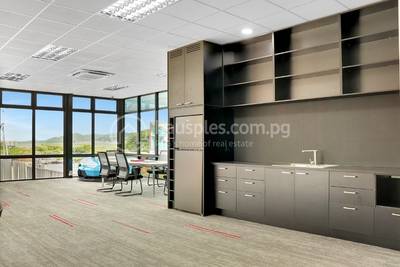 在 7 mile 区域 ID为 30890的commercial Industrial/Manufacturingfor sale项目 10