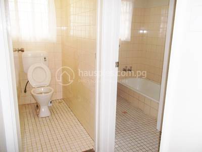 residential Apartment for rent ใน Boroko รหัส 30897 6