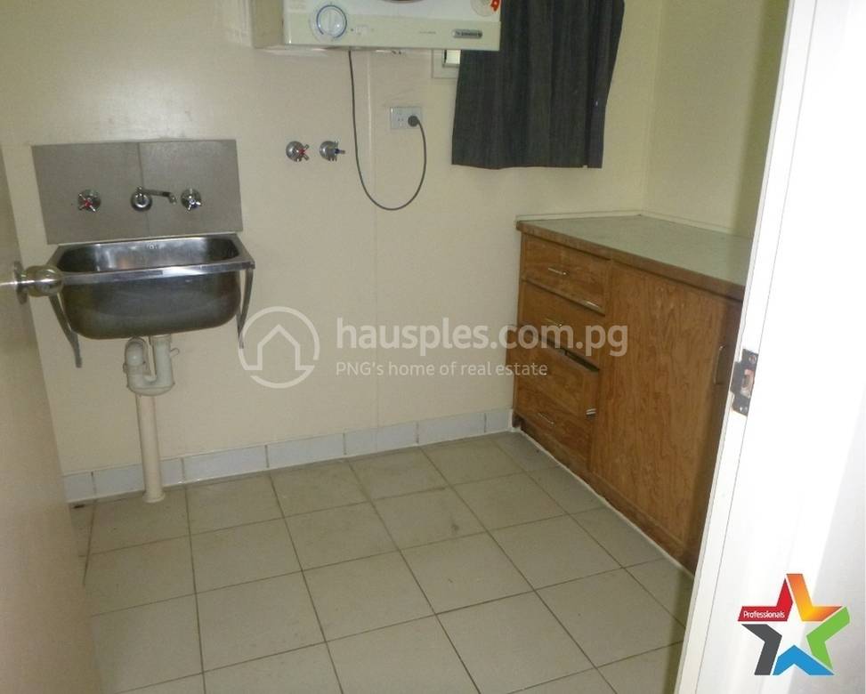 Duplex For Rent in 8 mile, Port Moresby, NCD