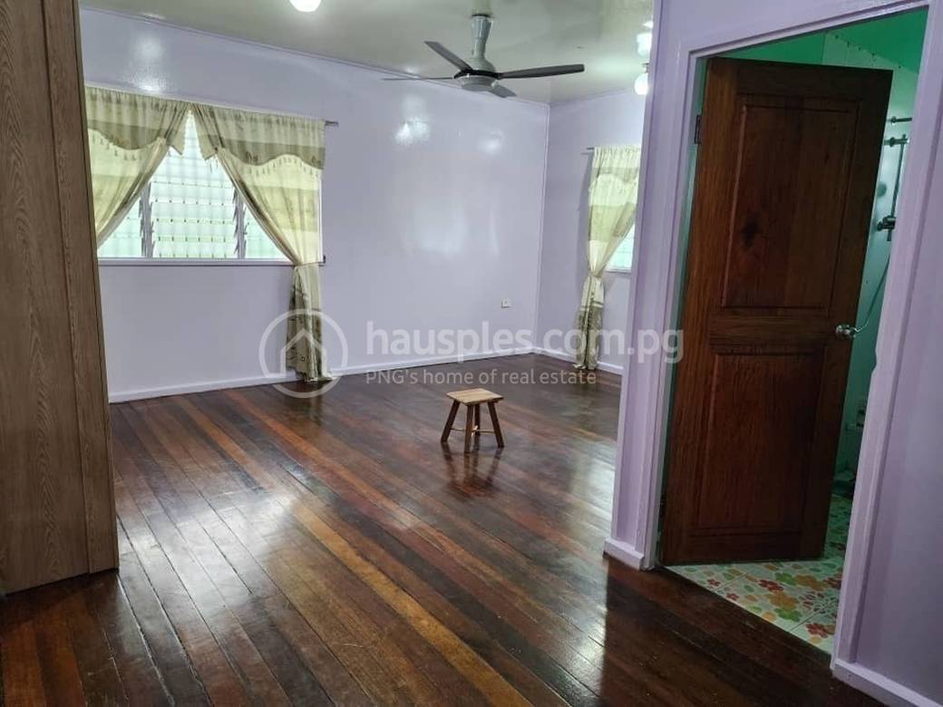 580 sqm Land Size House and lot For Sale