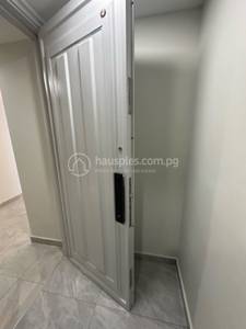 带2个停车位的套房出租