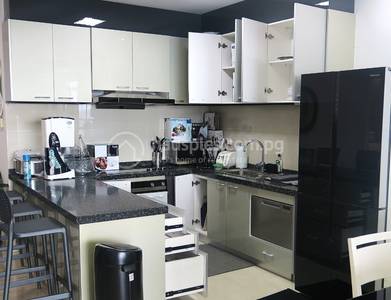 Apartment For Rent with 2 Parking Space