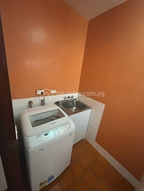 Apatmen Bilong Rentim in Port Moresby K2,538