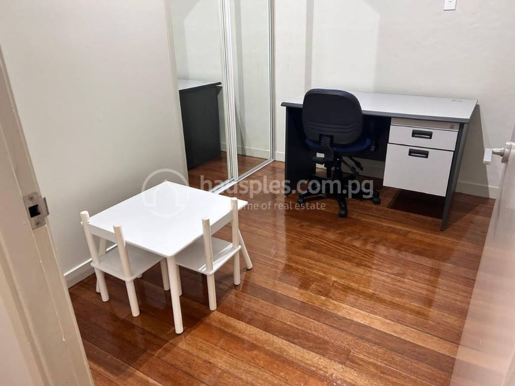 Gallery 01