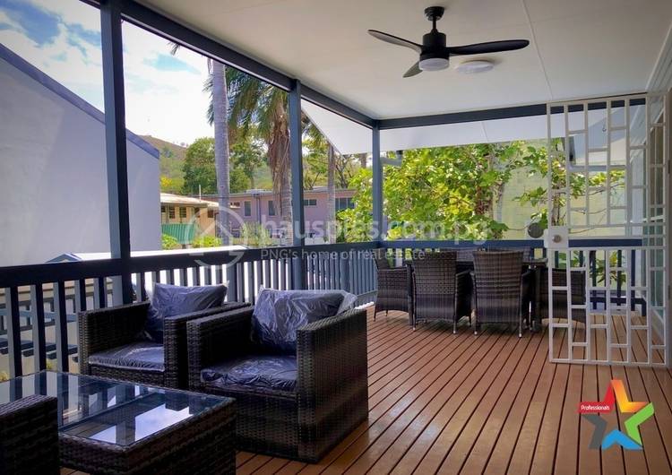 residential DuplexSemi-detached for rent ใน Boroko รหัส 31150 1