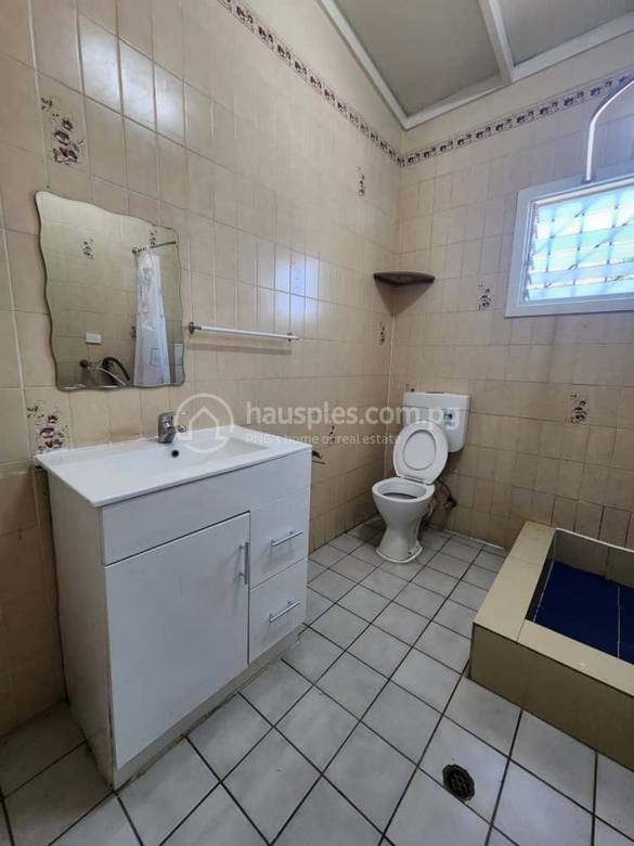 residential Apartment for rent in Boroko ID 30924