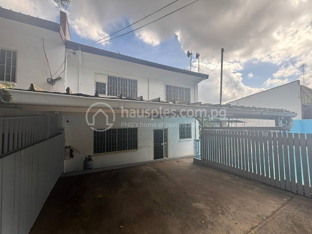 residential BlockOfUnits for rent in Gordons 5 ID 31526