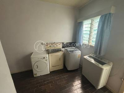 residential BlockOfUnits for rent ใน Gordons 5 รหัส 31526 12