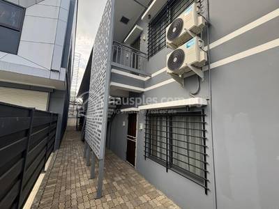 residential Apartment for rent ใน Gordons รหัส 31562 2