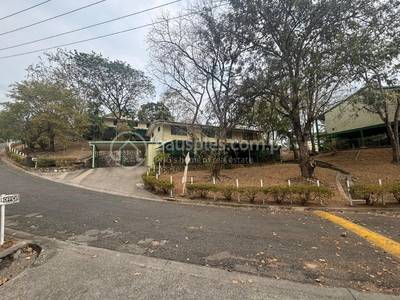 residential Townhouse for rent ใน Gordons 5 รหัส 31696 2