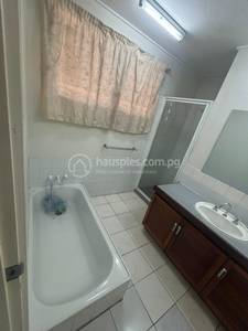 residential Townhouse for rent ใน Gordons 5 รหัส 31696 20