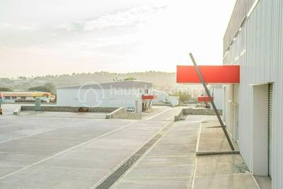270 sqm Living Size Industrial For Rent in Port Moresby