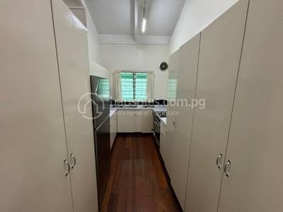 residential Apartment for rent ใน Gordons 5 รหัส 31713 8