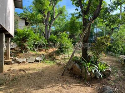 House and lot For Sale with 3 Parking Space