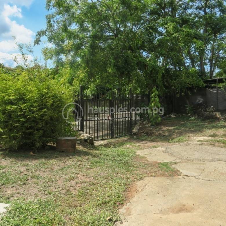 residential House for sale in Korobosea ID 31781